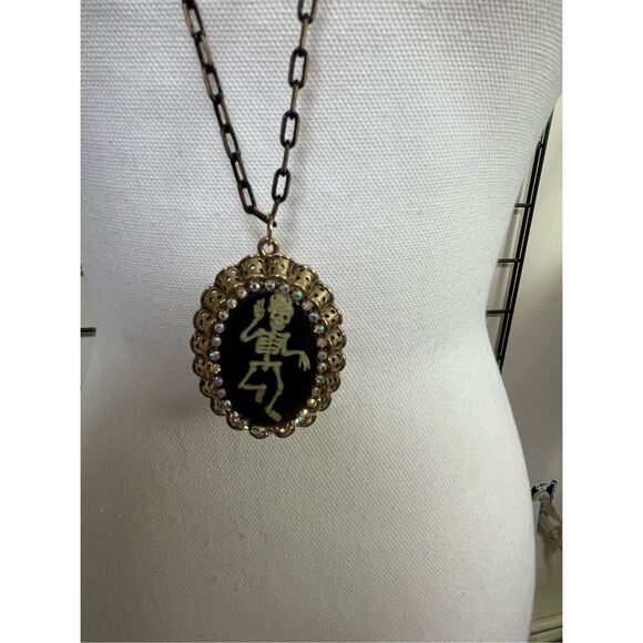 New Betsey Johnson Betsey Creep-show Dancing Skeleton Locket Necklace Rare - Picture 1 of 13
